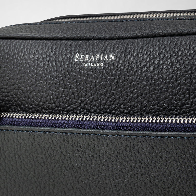 Double zip washbag in cachemire leather - navy blue