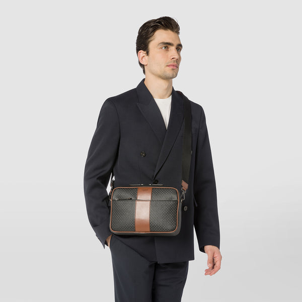 East west messenger in stepan 72 - black/cuoio