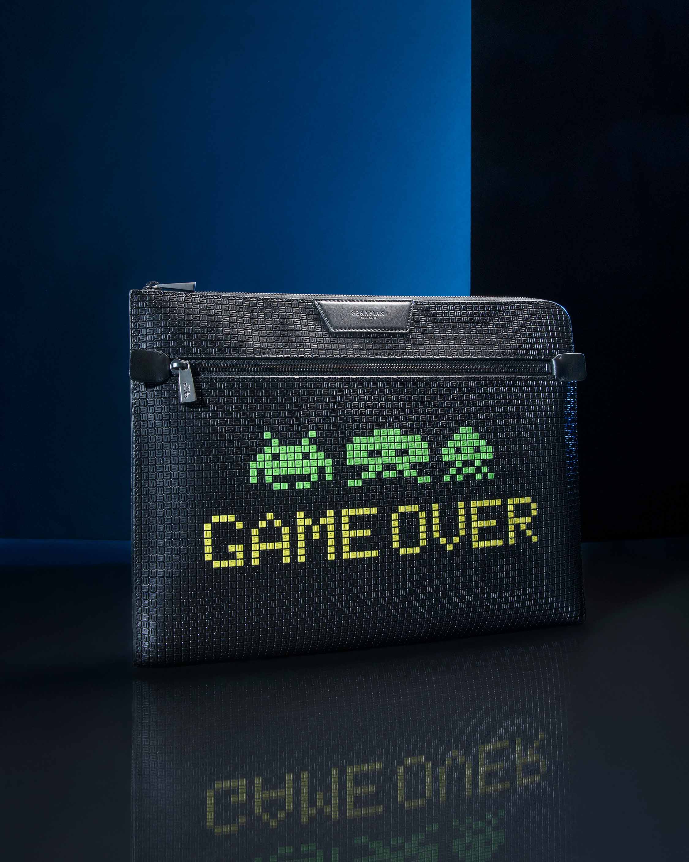 SERAPIAN セラピアン インベーダー GAMEOVER デザイン リュック 人気の春夏 SERAPIAN セラピアン インベーダー GAMEOVER デザイン