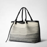 TOTE SECRET IN CANVAS