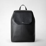 Day backpack in cachemire leather - black