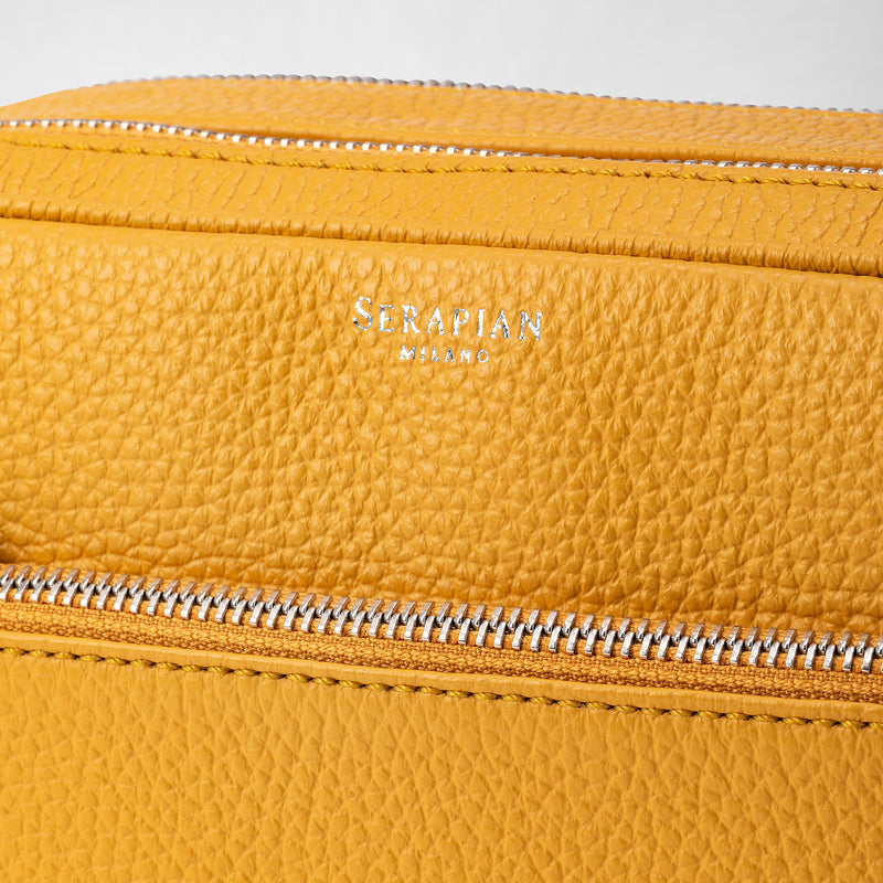 Double zip washbag in cachemire leather - ochre
