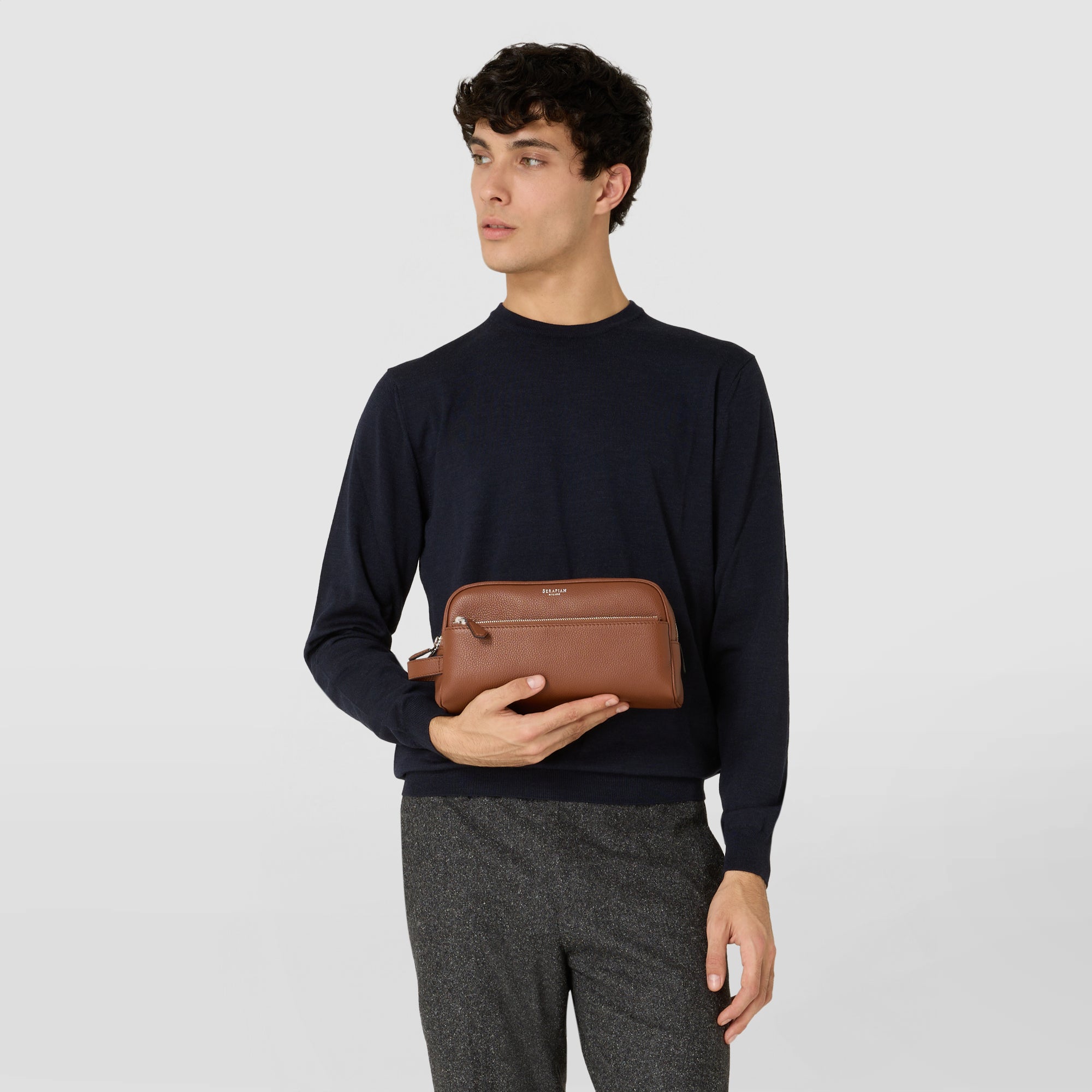 SERAPIAN ダブルジップバックパック 美品 CACHEMIREレザー製ダブルファスナーウォッシュバッグ