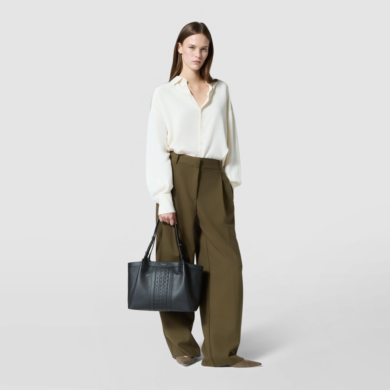 Men's leather tote bag in Mosaico black