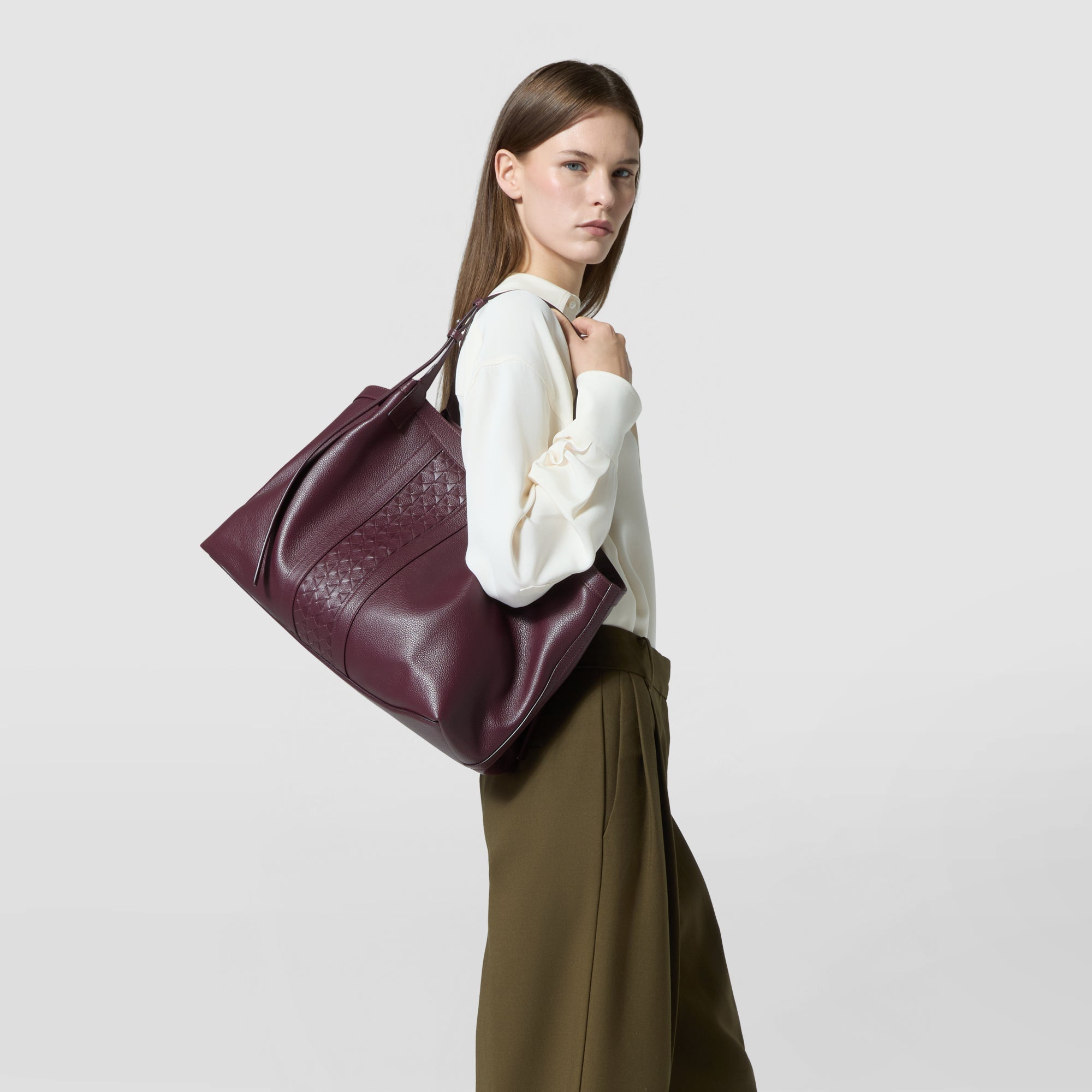 Designer leather and Mosaico tote bag grape