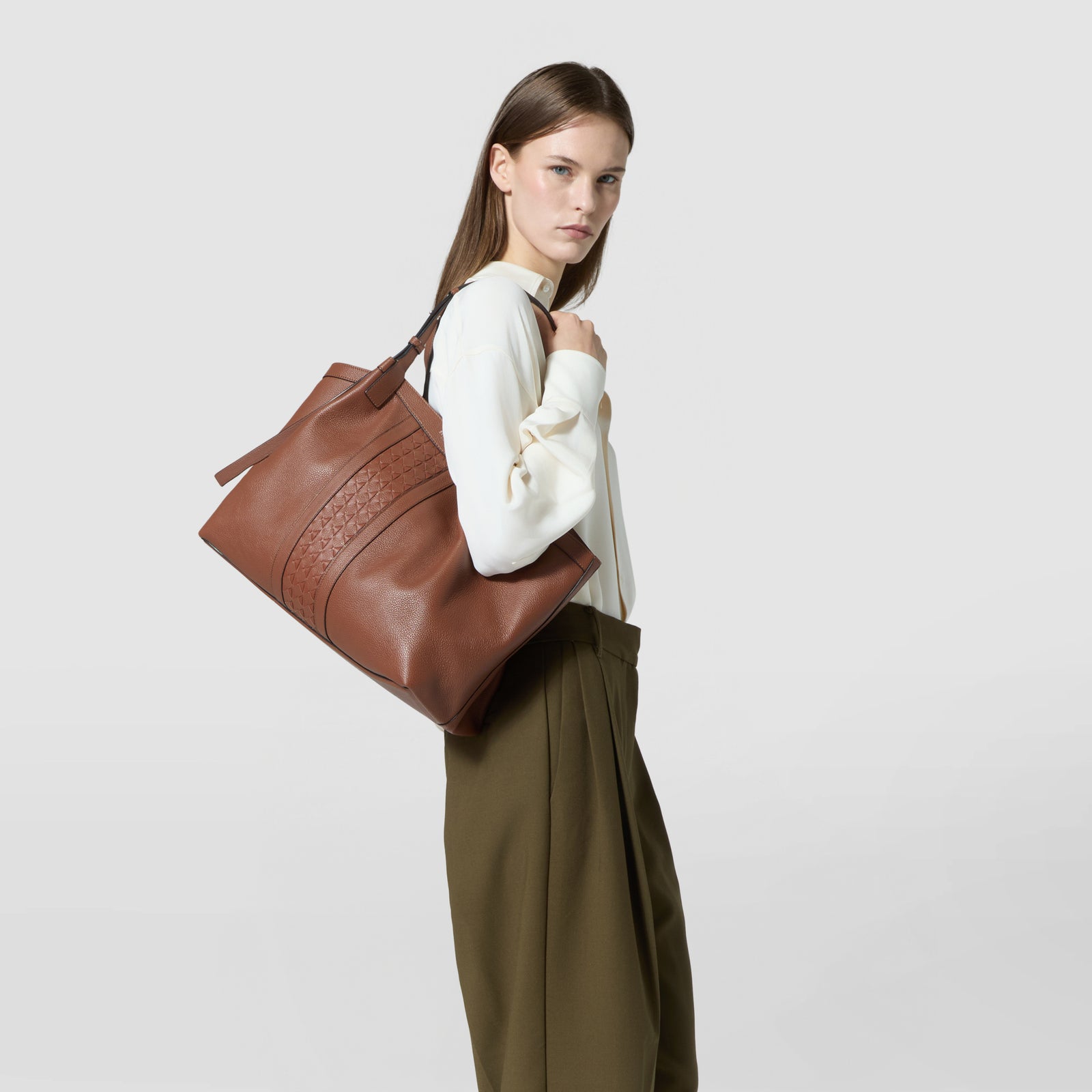 Designer large leather tote bag Secret tobacco