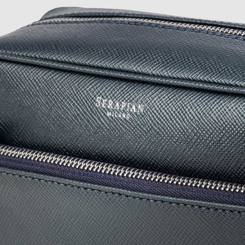 Wash bag in recycled twill and evoluzione leather - navy blue
