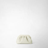 Front view: The MINI SECRET CLUTCH BAG IN MOSAICO MICROCHAIN is shown against a light background; its cream-colored, geometrically woven leather surface and angular frame clasp are visible.