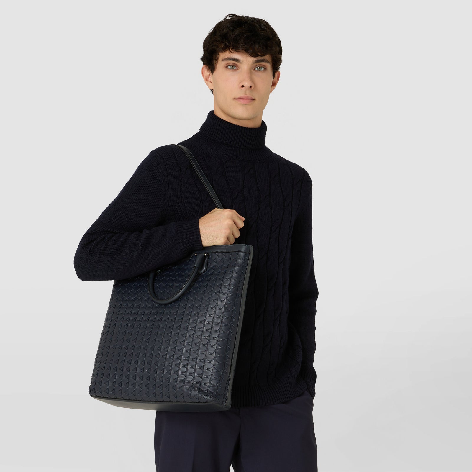 Men's tote bag, day tote in Mosaico navy/blue