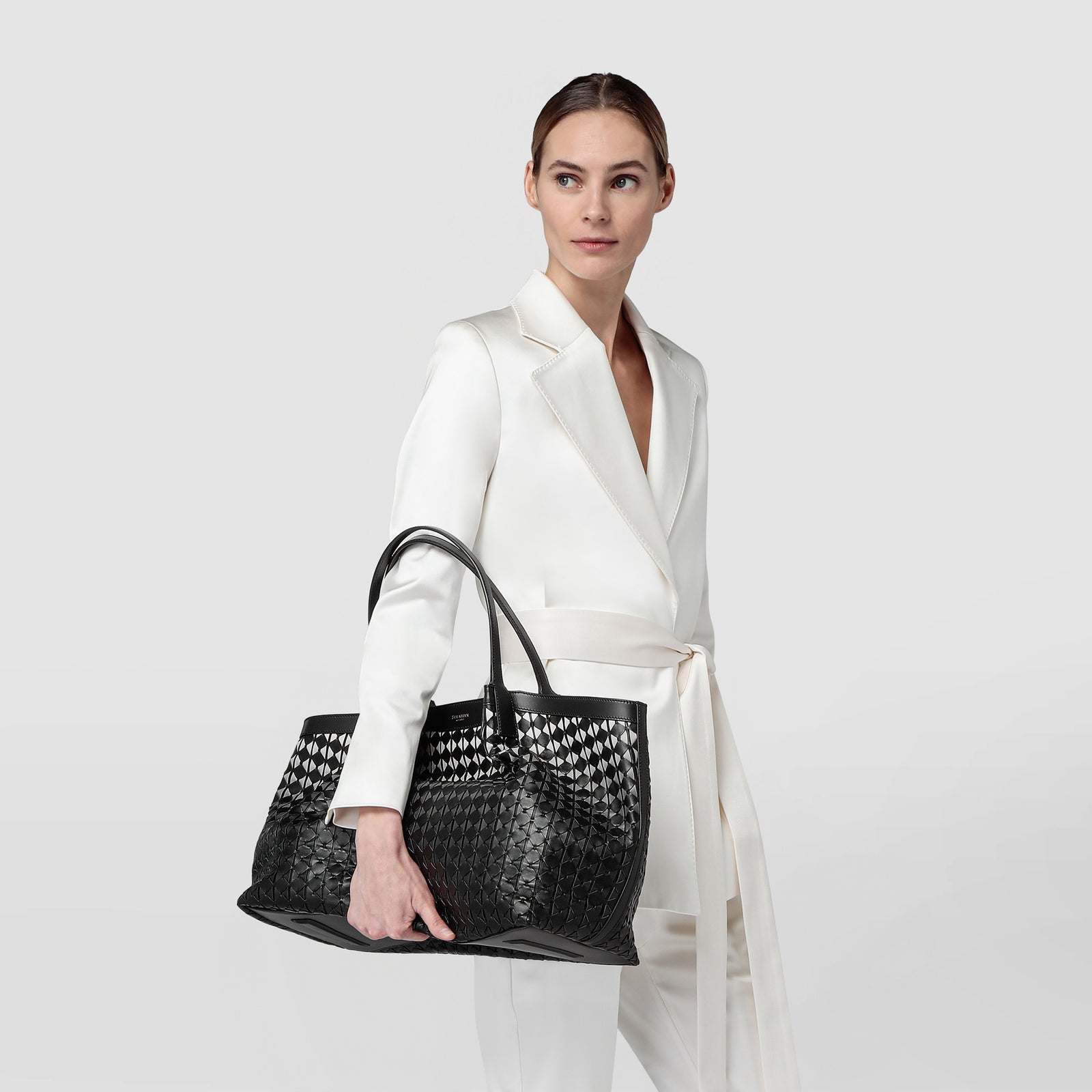 モザイコナッパレザー シークレットトートバッグ