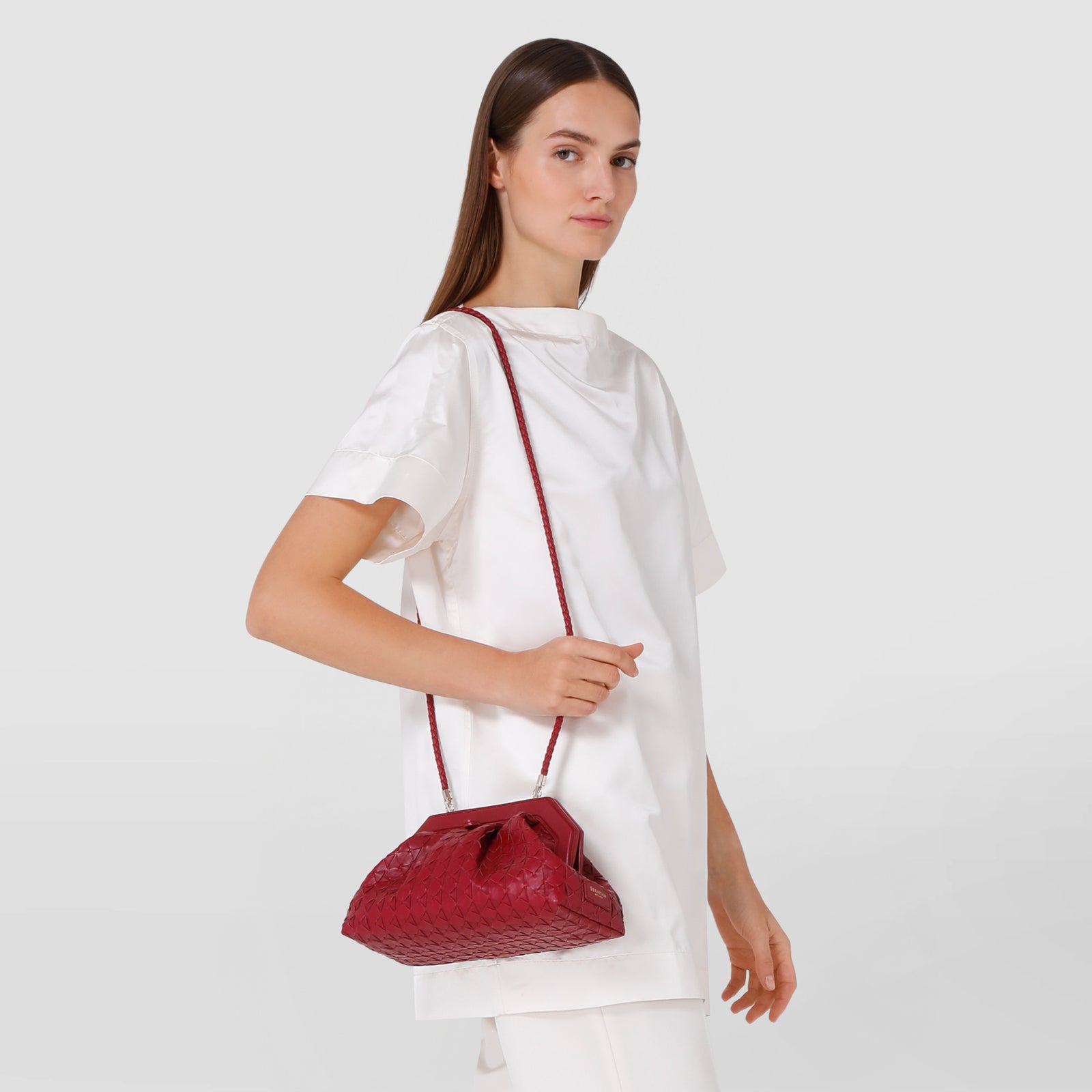 SRMOSWLL715627B340_04_1278b4c2