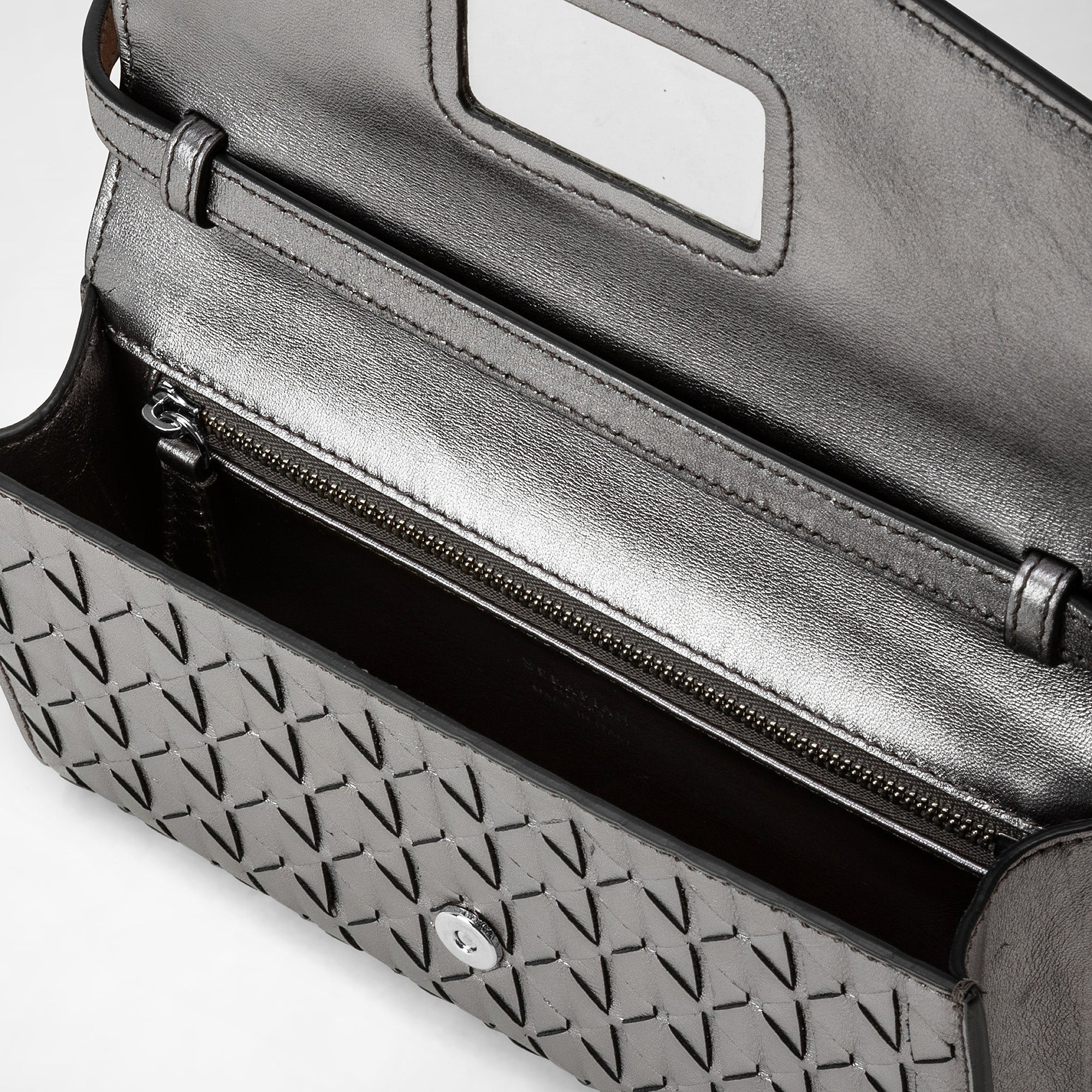Clutch with shoulder strap in mosaico ruthenium