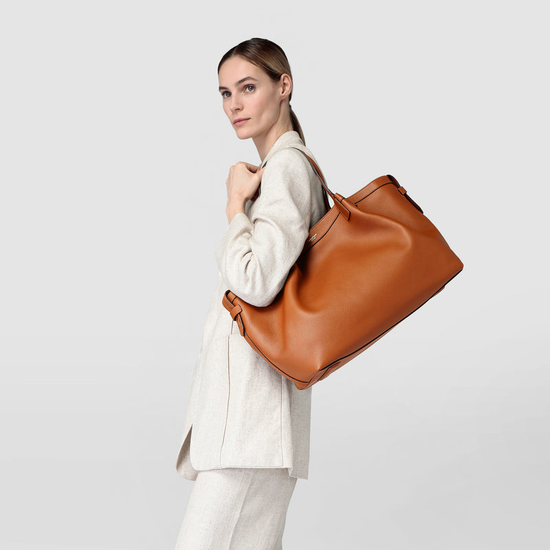 Secret tote bag in rugiada leather - cuoio