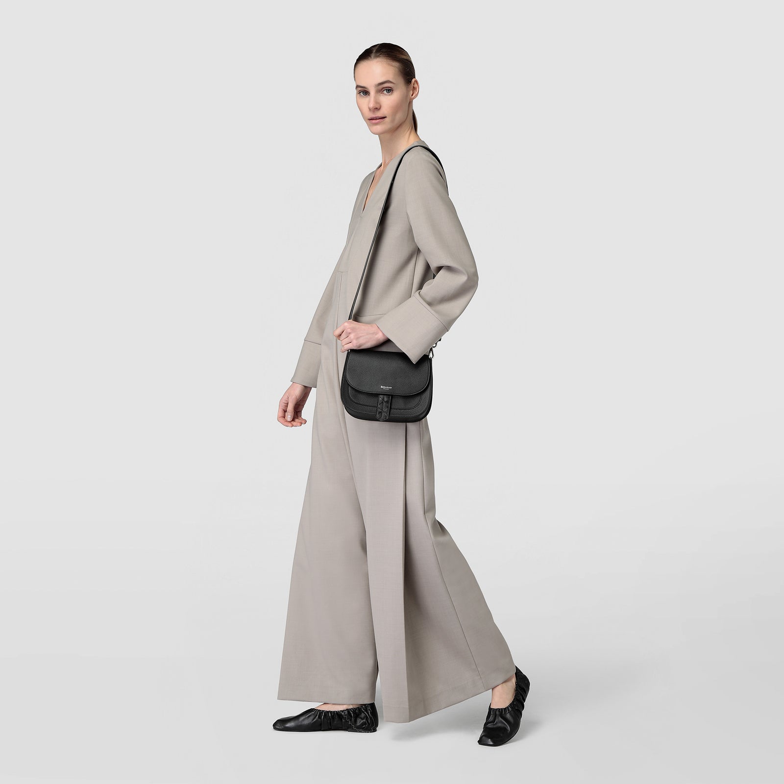 RUGIADAレザー LUNA クロスボディバッグ ブラック