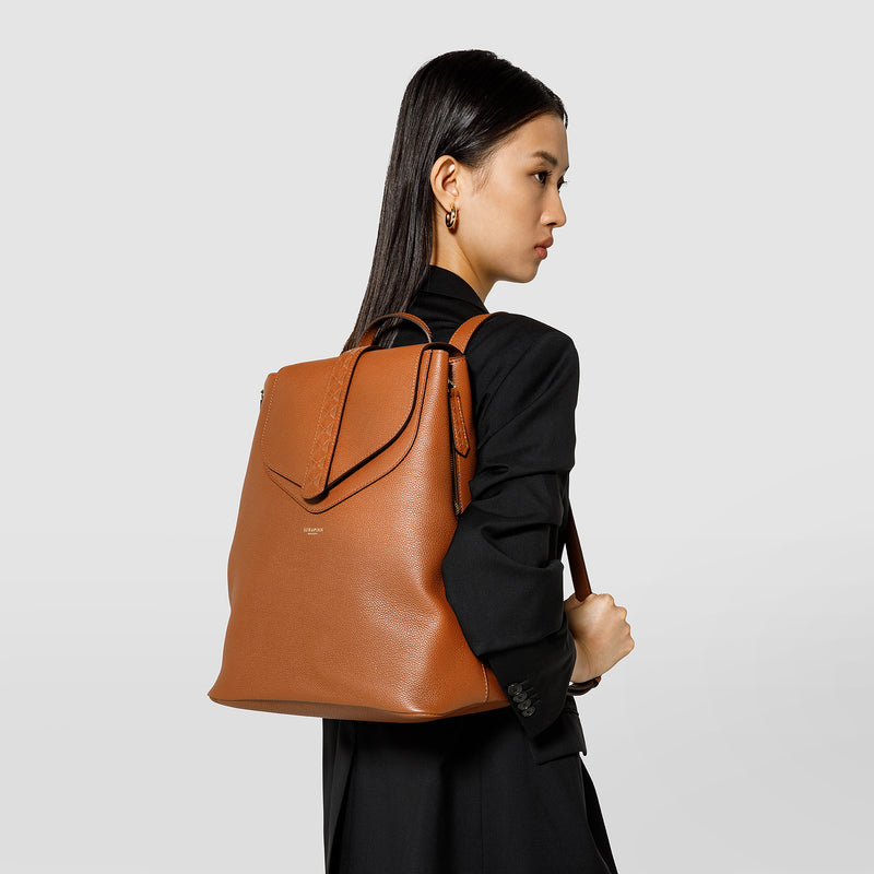 Backpack in rugiada leather - cuoio
