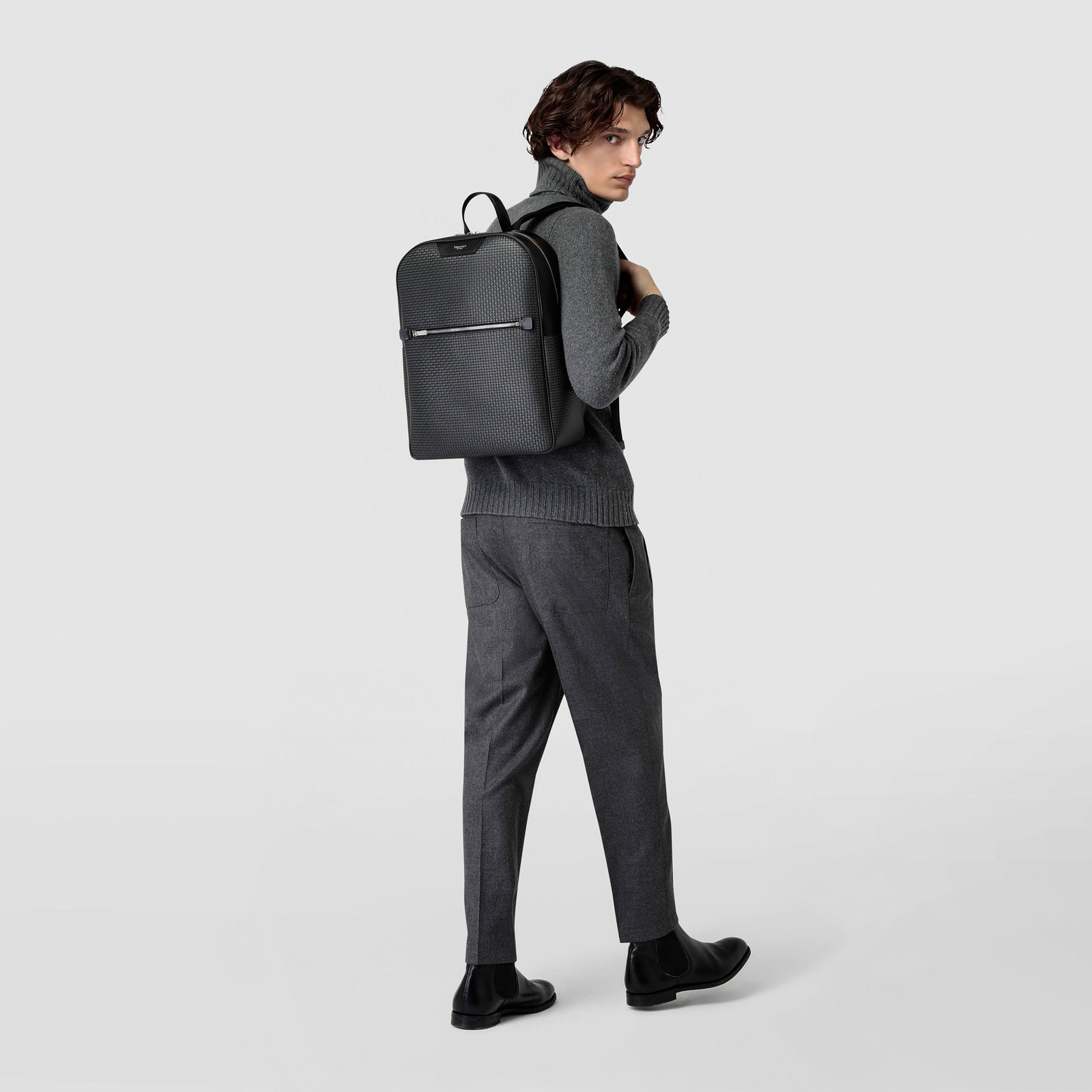 Backpack in stepan asphalt gray black – Serapian Boutique Online