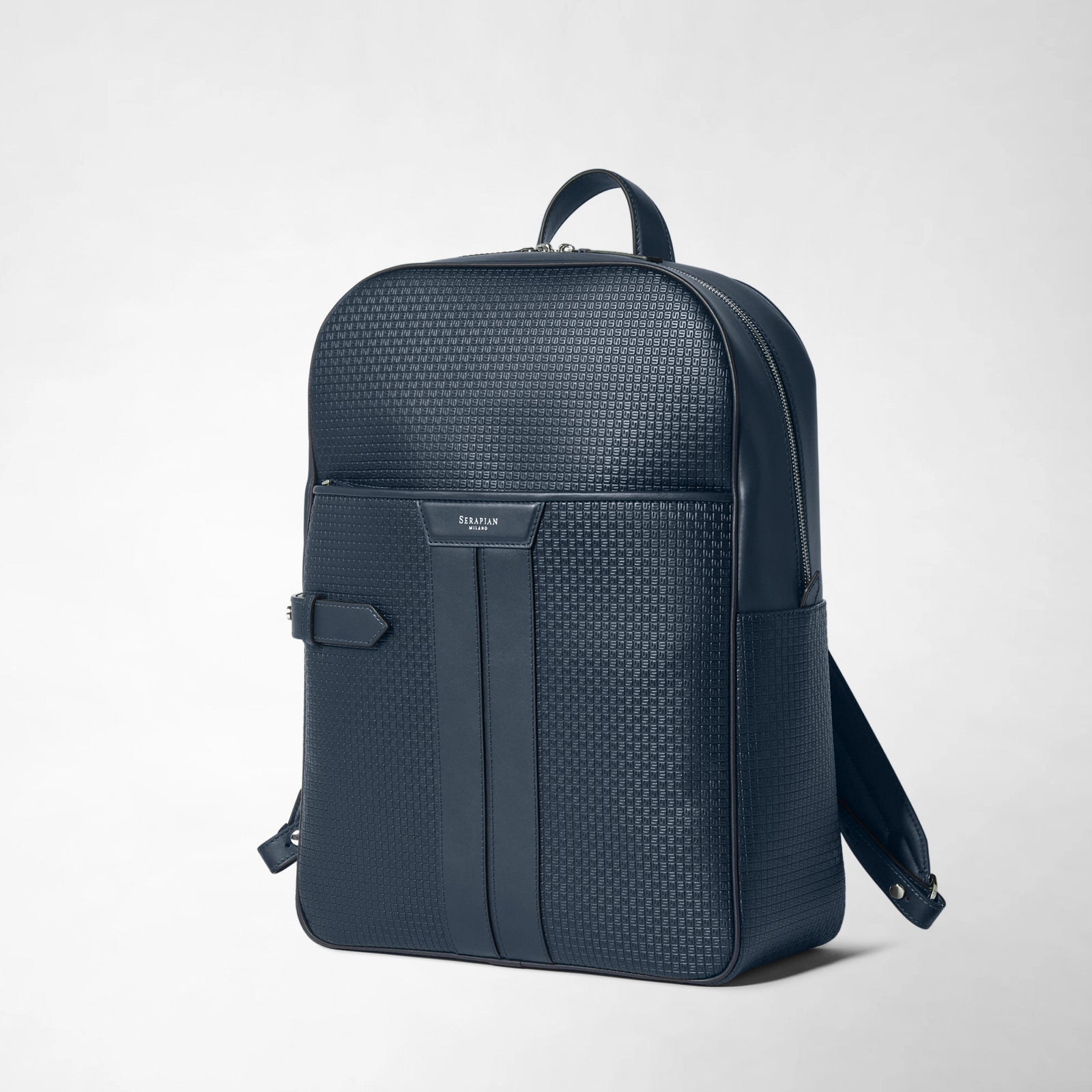 BACKPACK IN STEPAN