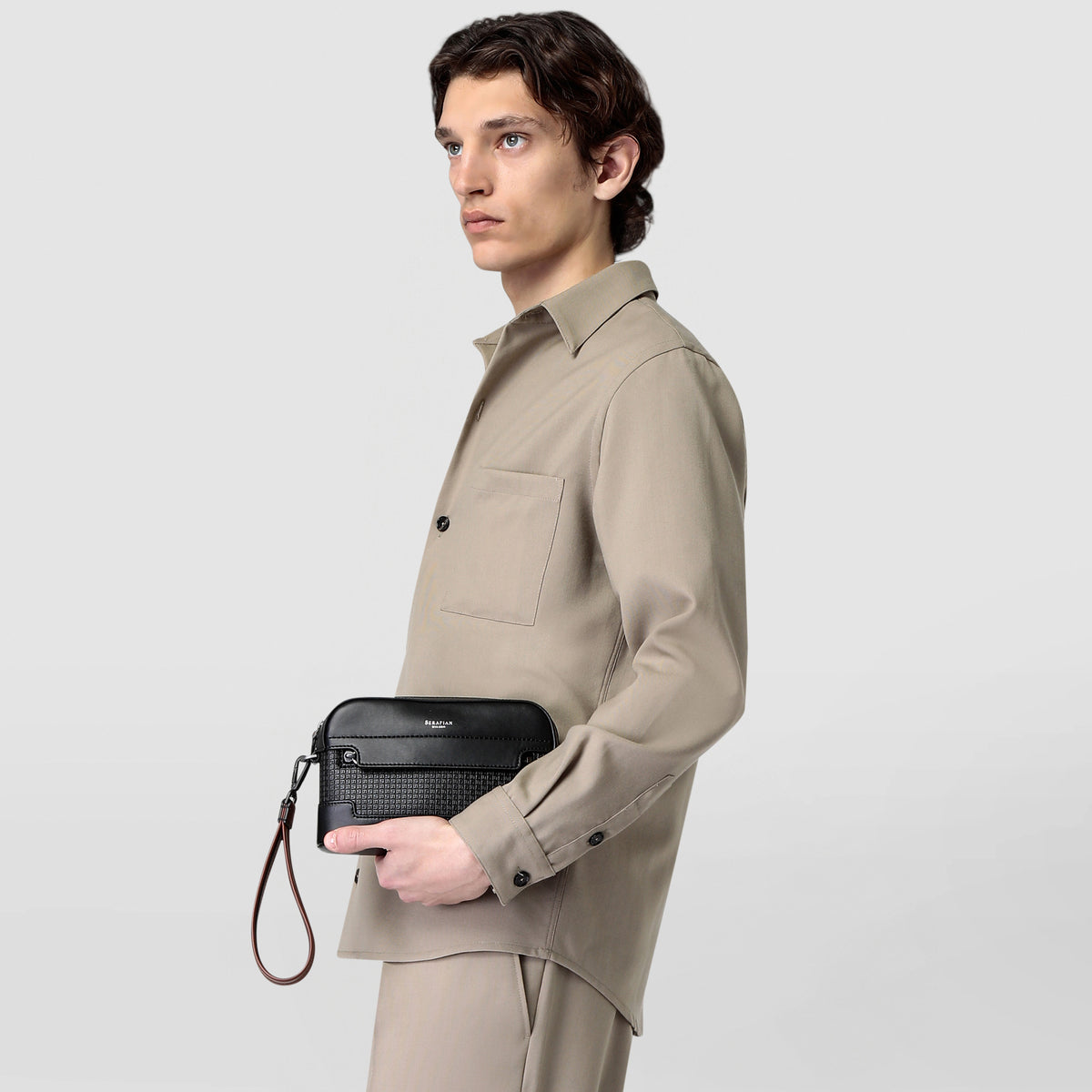 SERAPIAN クラッチバッグ メンズ メンズ革製ポシェット：書類ホルダー
