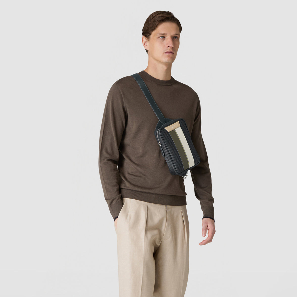 ステパン コレクション – メンズ レザーバッグ＆アクセサリー