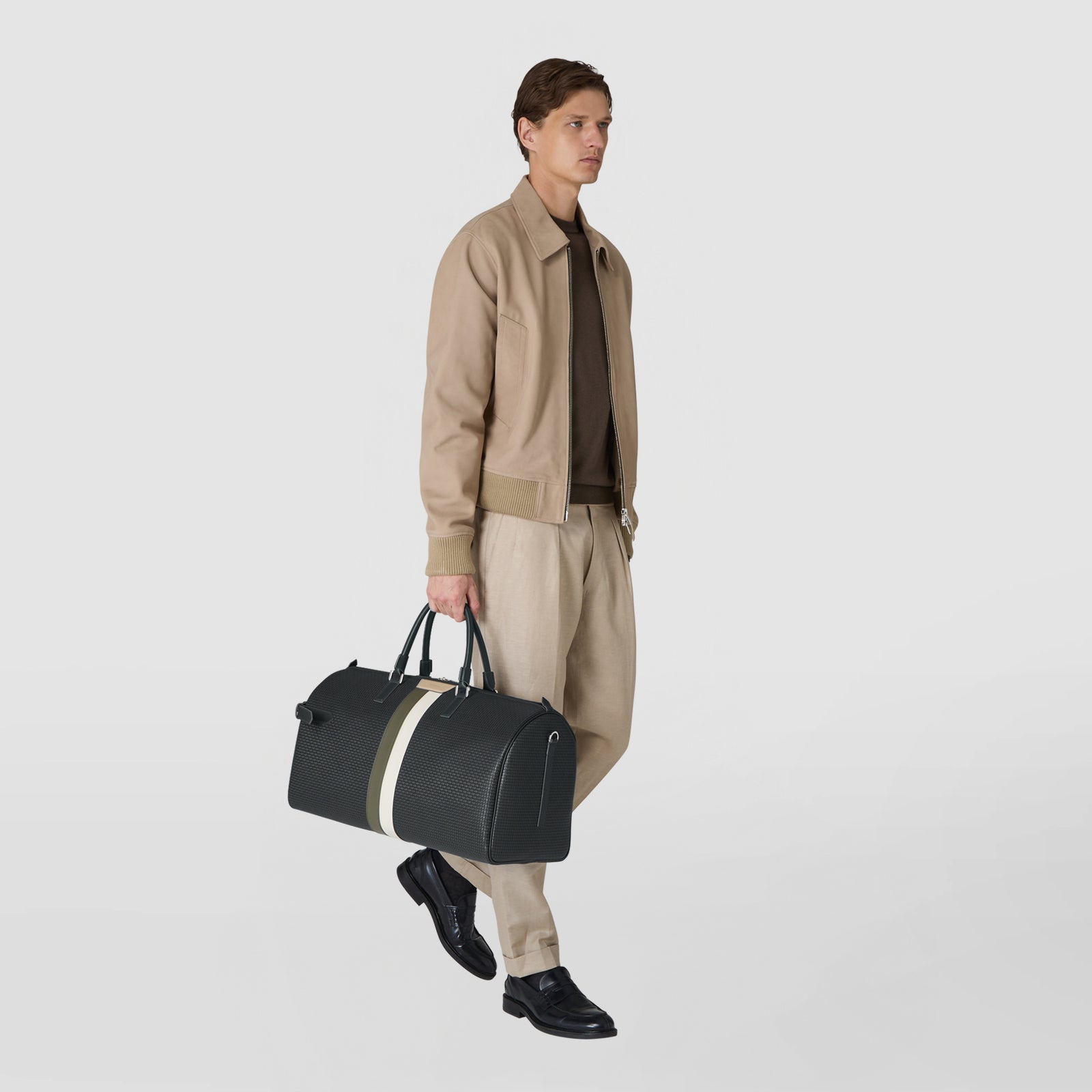 HOLDALL IN STEPAN