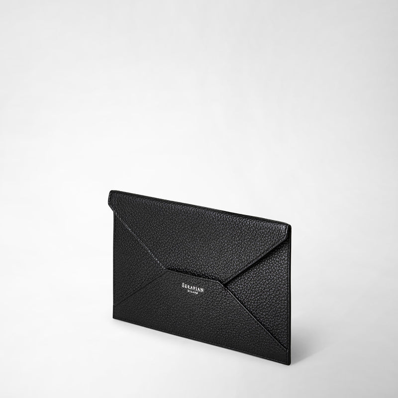 Pouch in cachemire leather - black