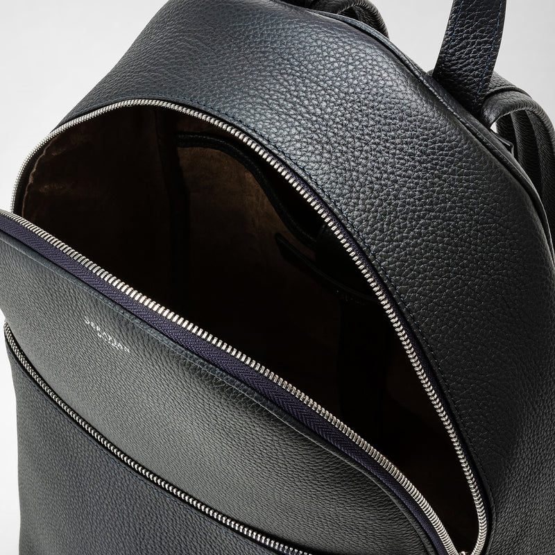 Backpack in cachemire leather - navy blue