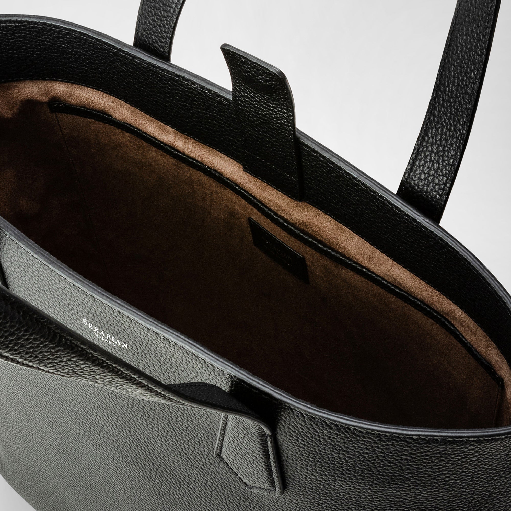 Day tote bag in cachemire leather black