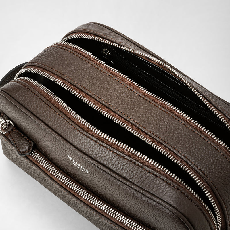 Double zip washbag in cachemire leather - espresso