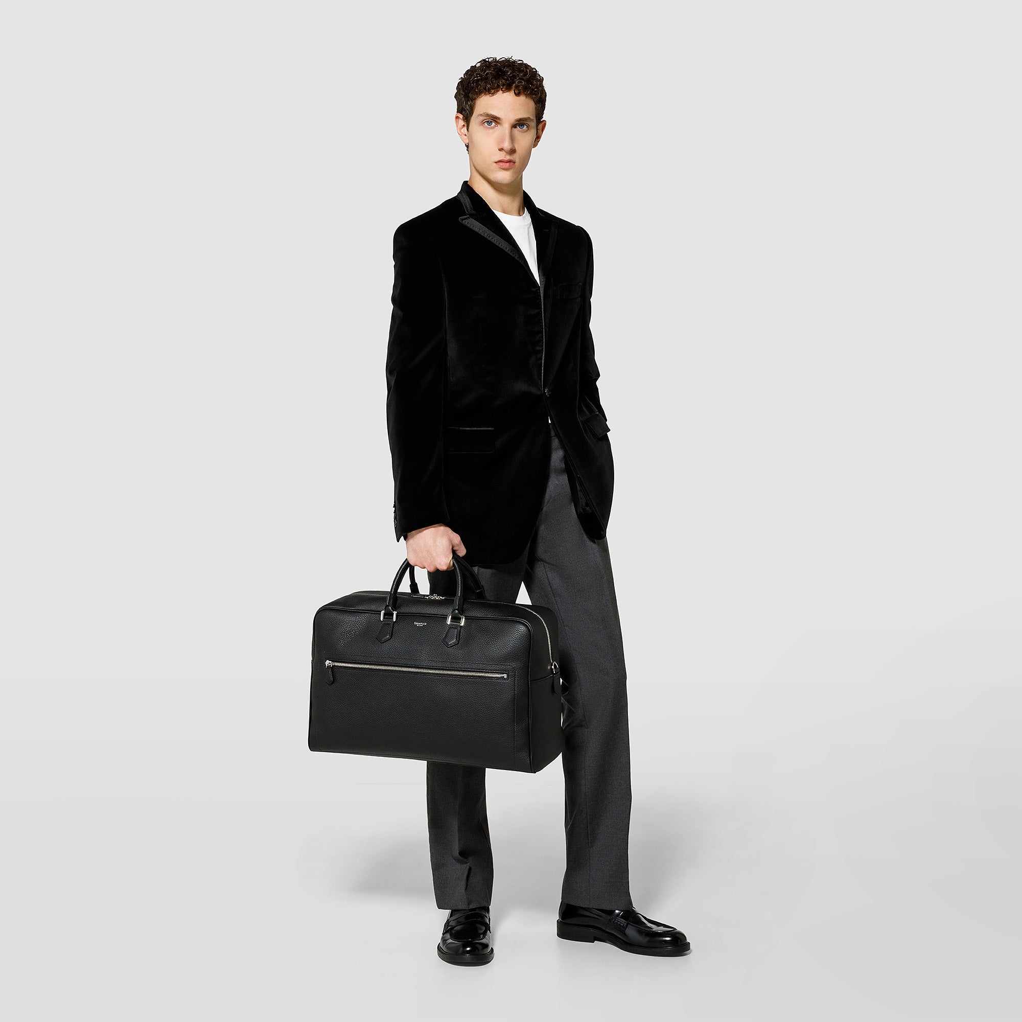 Medium Weekender in Black Tumbled Calfskin