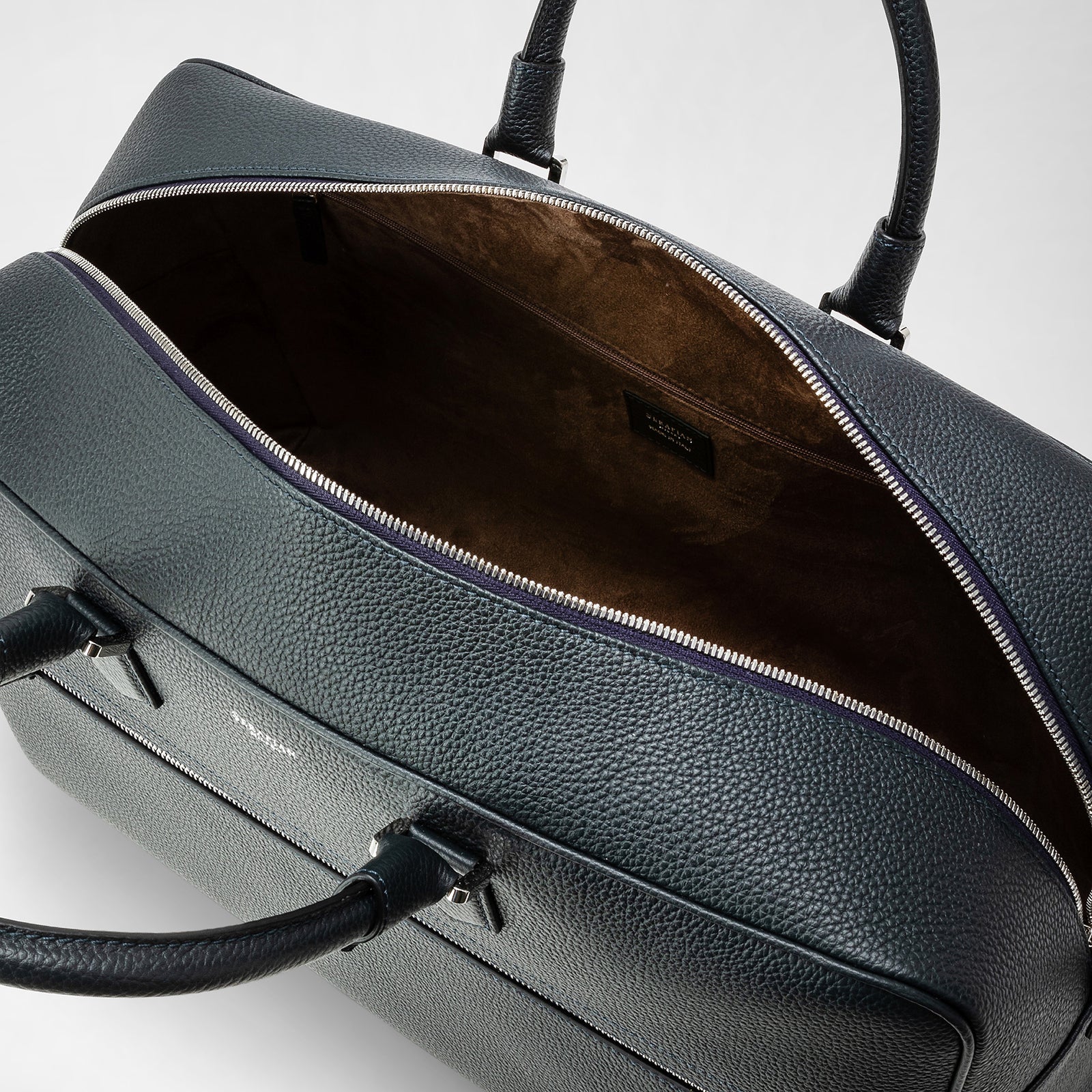 レザー製ミディアムウィークエンダーバッグ ネイビー