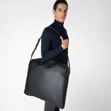 Suit carrier in cachemire leather - black