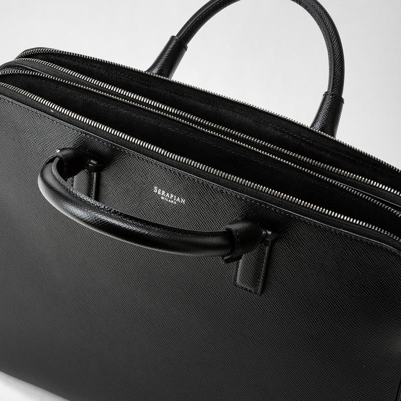 Slim briefcase with double zip in evoluzione leather - eclipse black
