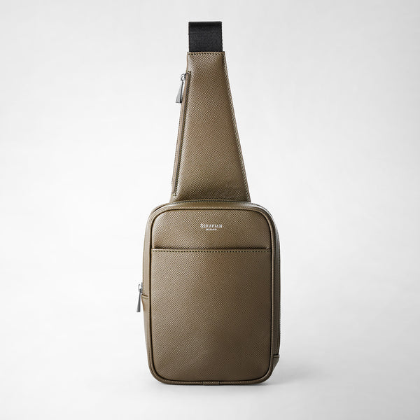 Sling backpack in evoluzione leather - olive green
