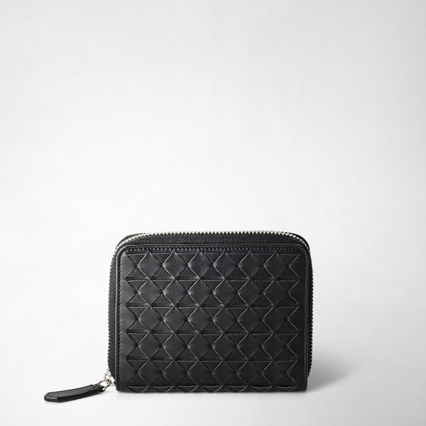 Front view of the MINI ZIP WALLET IN MOSAICO, a black zip-around wallet made of woven nappa leather with a mosaic pattern.