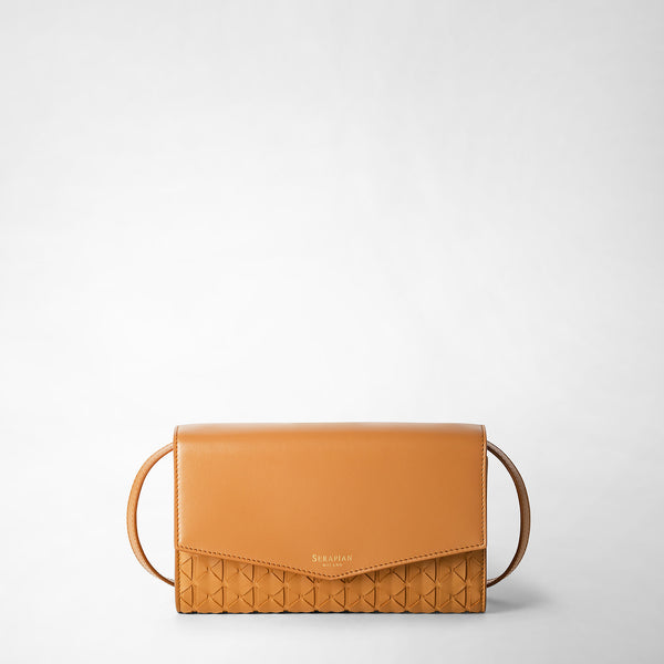 Clutch with shoulder strap in mosaico - caramel