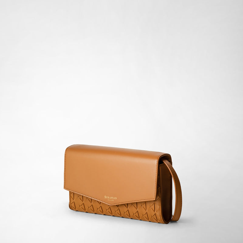 Clutch with shoulder strap in mosaico - caramel