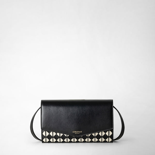 Clutch con tracolla in mosaico - black/off-white