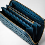 Zip-around wallet in mosaico - blue jeans