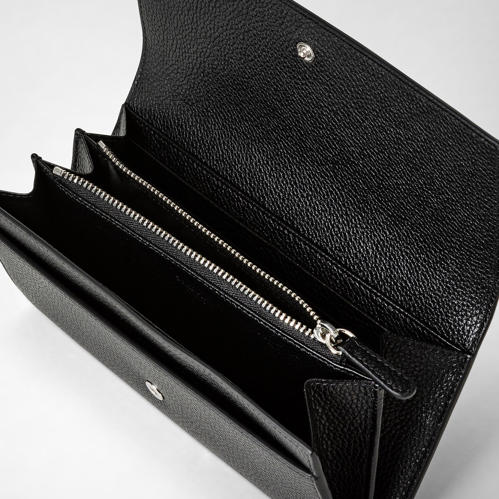 Continental Wallet in Black Rugiada Leather