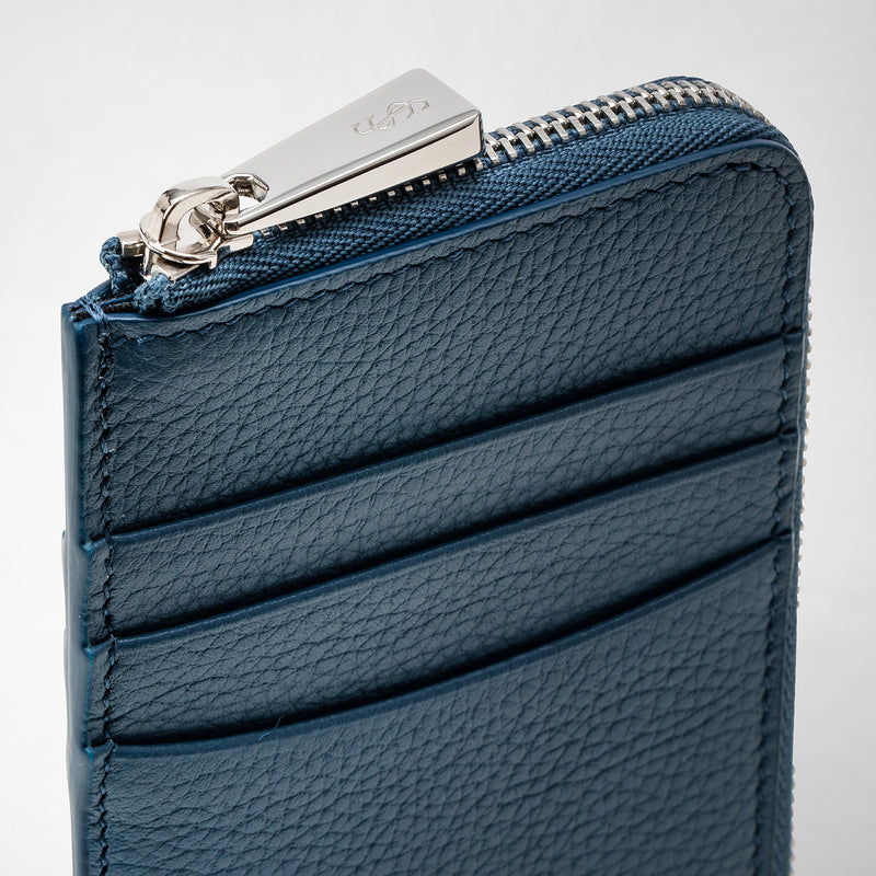 Zip card case in rugiada leather - blue jeans