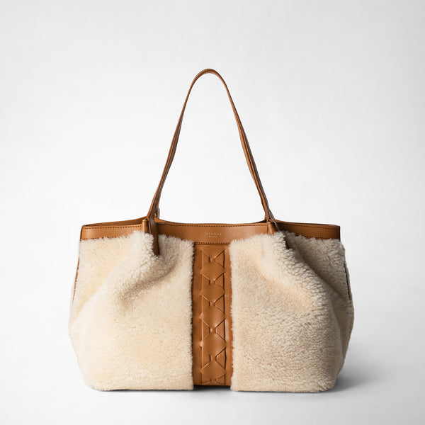 Secret tote bag in shearling - off white/caramel