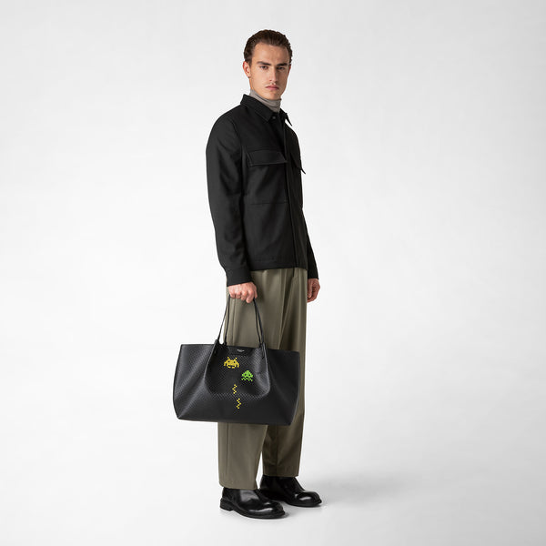 Secret tote bag in stepan - space invaders black
