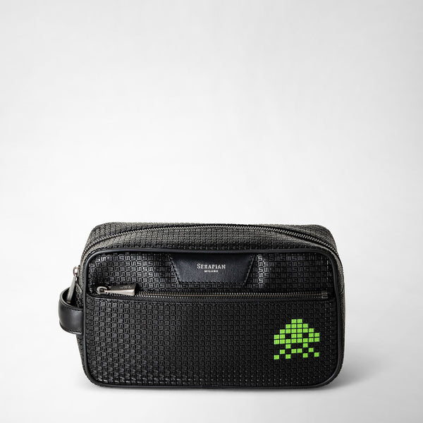 Washbag in stepan - space invaders black