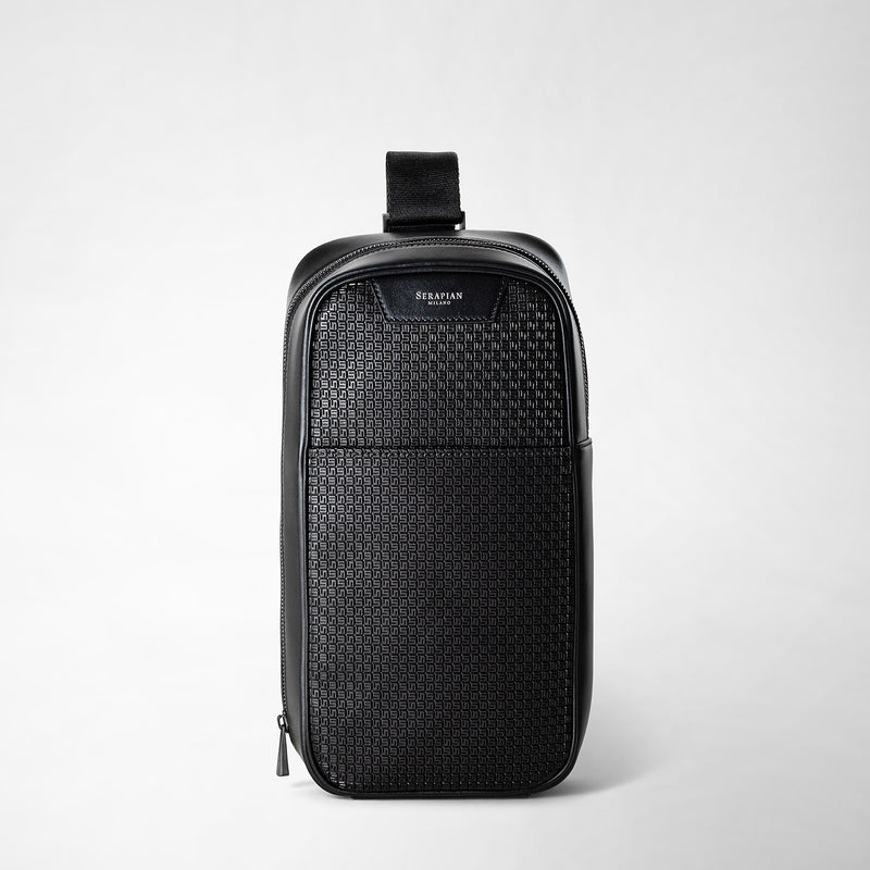 Sling backpack in stepan - black/eclipse black